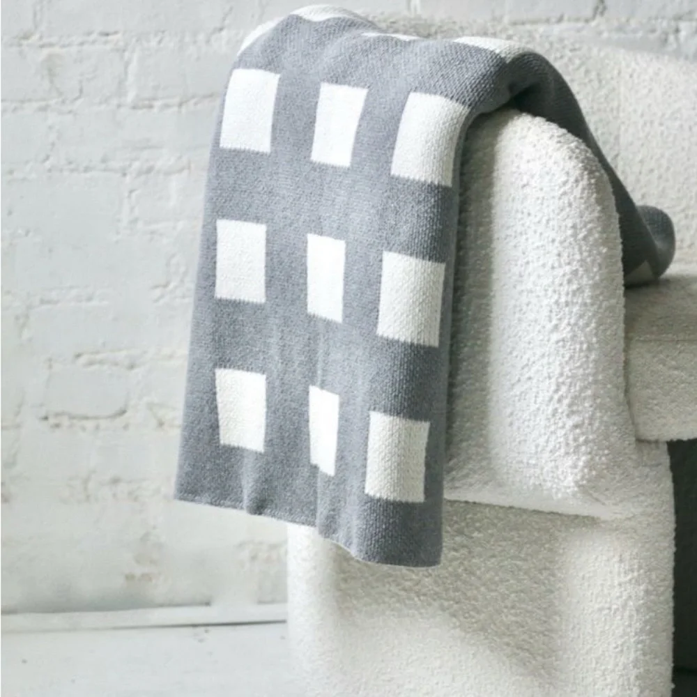 West Elm Happy Habitat Off-The-Grid Eco Throw 50x60